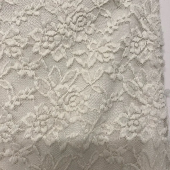 Peppermint Floral Lace Pencil Skirt - Cream - Picture 3 of 5